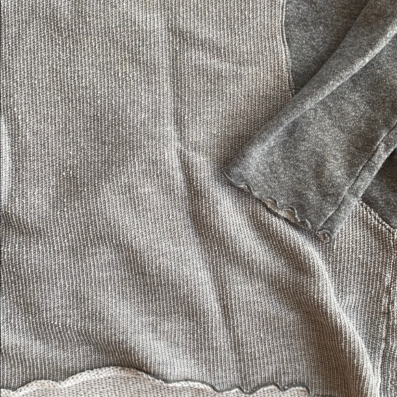 Calvin Klein 3/4 Sleeve - Picture 3 of 5